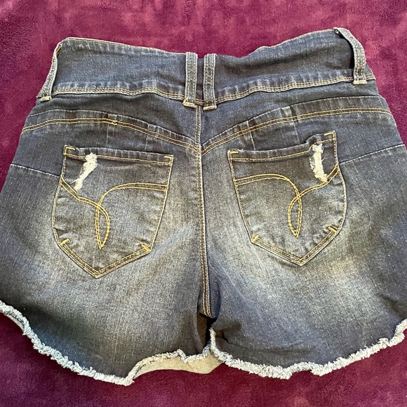 Juniors Denim Shorts - Picture 2 of 2